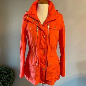 MICHAEL KORS woman’s trench coat / lightweight jacket GOLD HARDWARE size XS